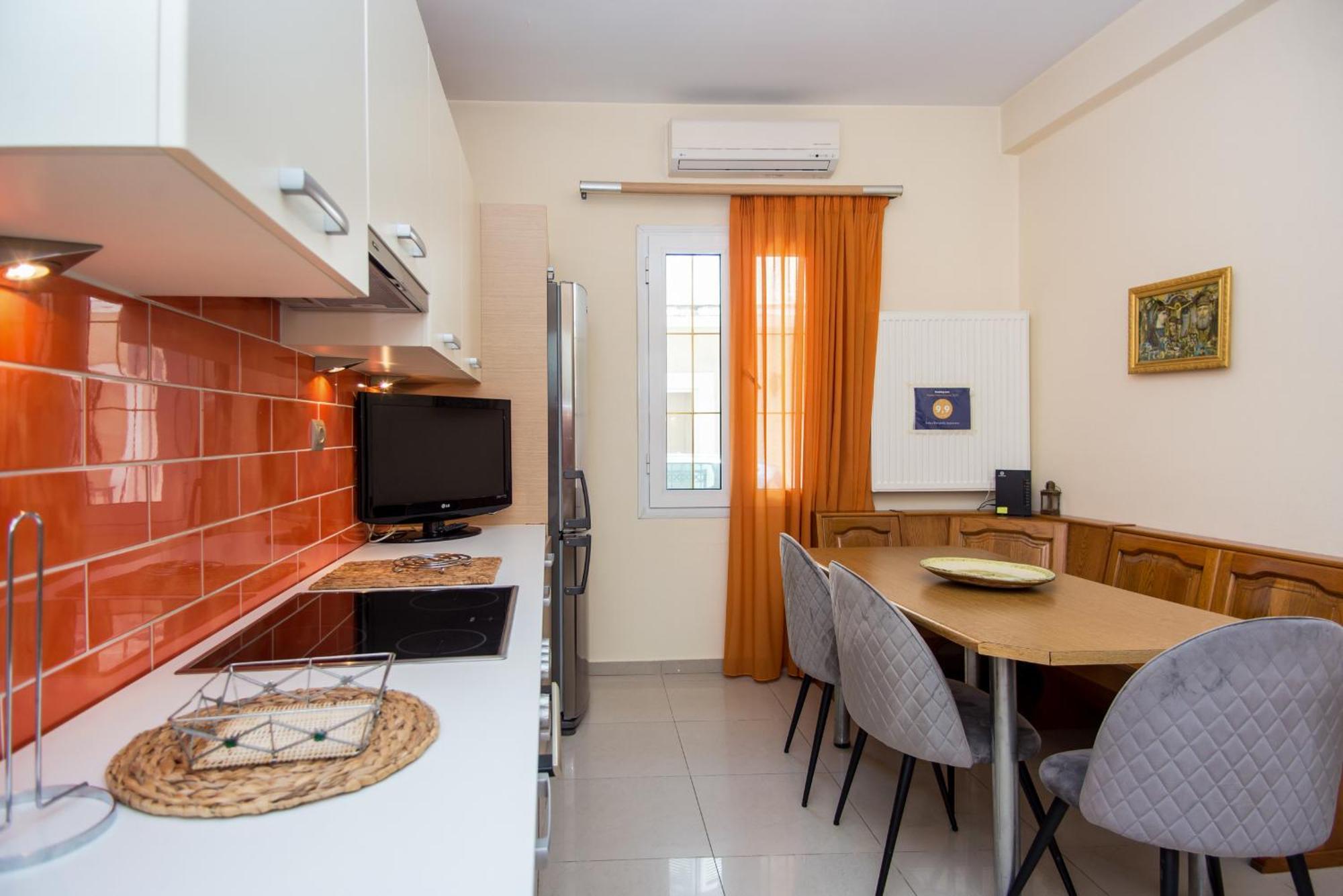 Sofia'S Delightful Apartment Аргостолион Екстериор снимка